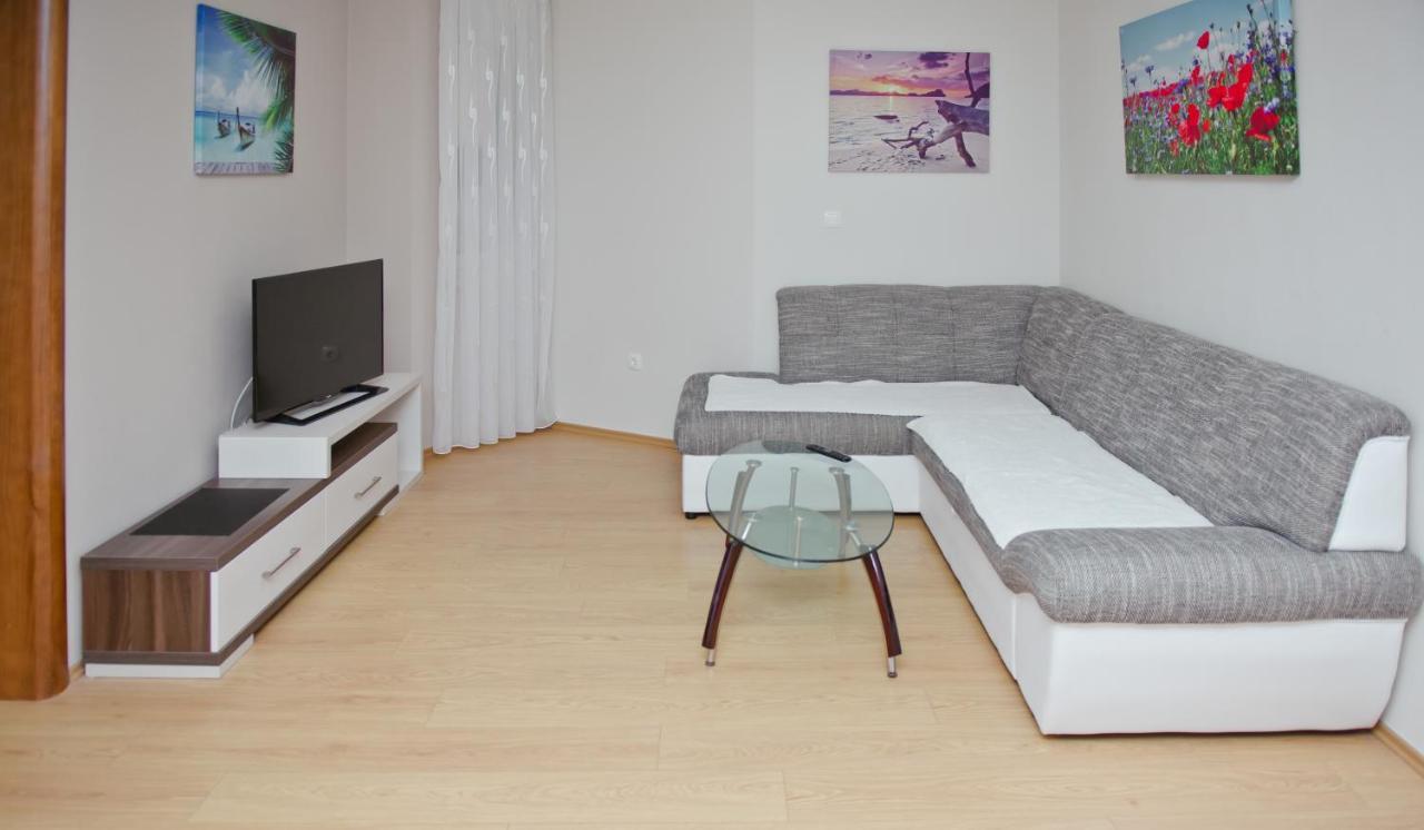 Apartments Domane Nenad Neum Eksteriør bilde